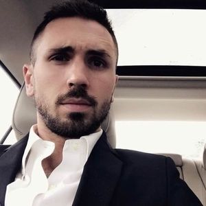 Meet your Posher, Tyler